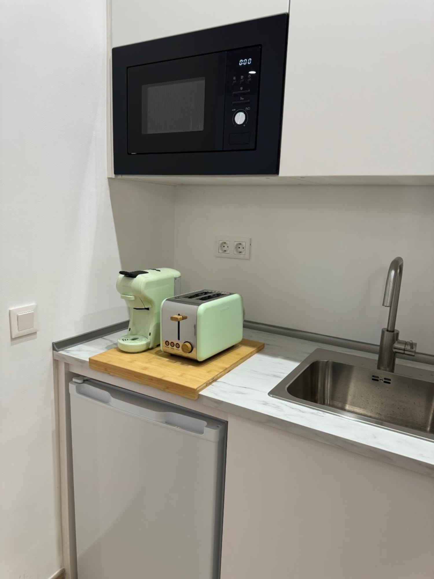 Alderete Suites Malaga Bagian luar foto