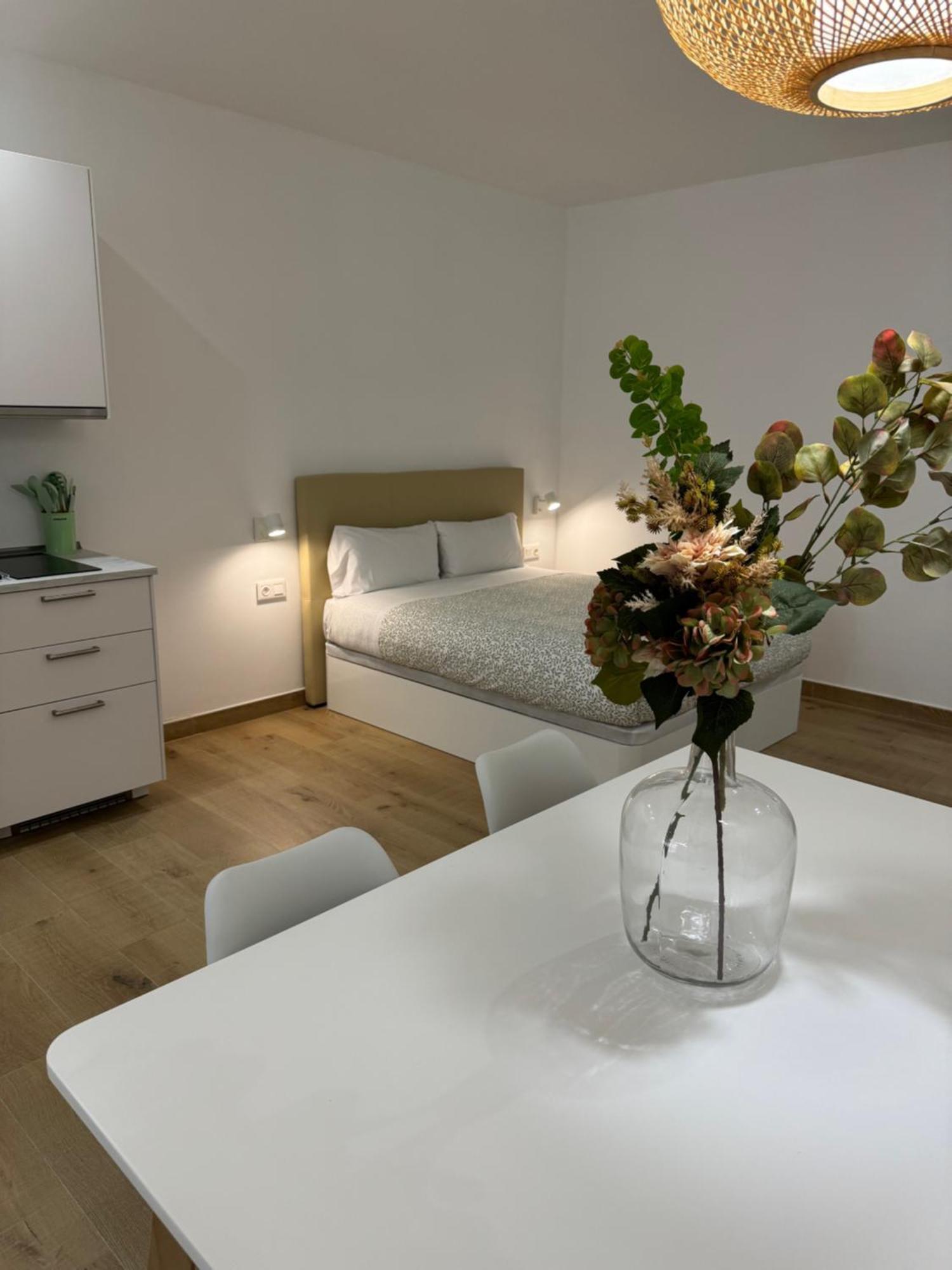 Alderete Suites Malaga Bagian luar foto