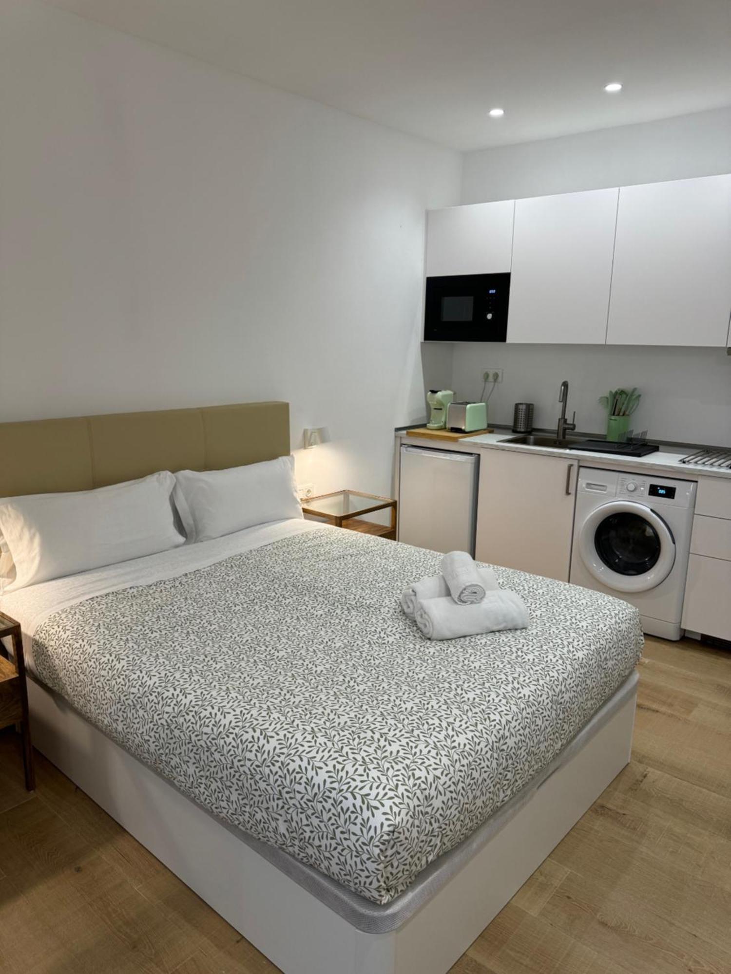 Alderete Suites Malaga Bagian luar foto