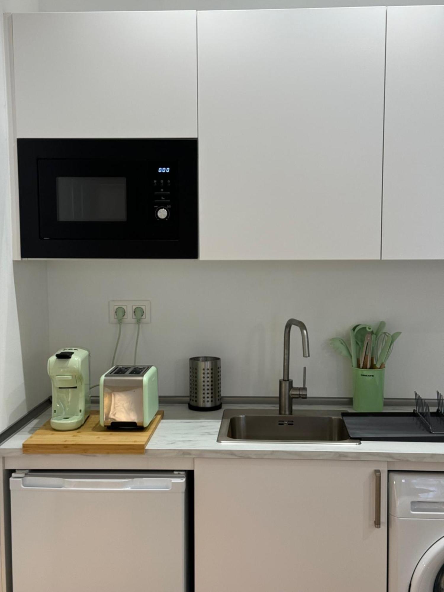 Alderete Suites Malaga Bagian luar foto
