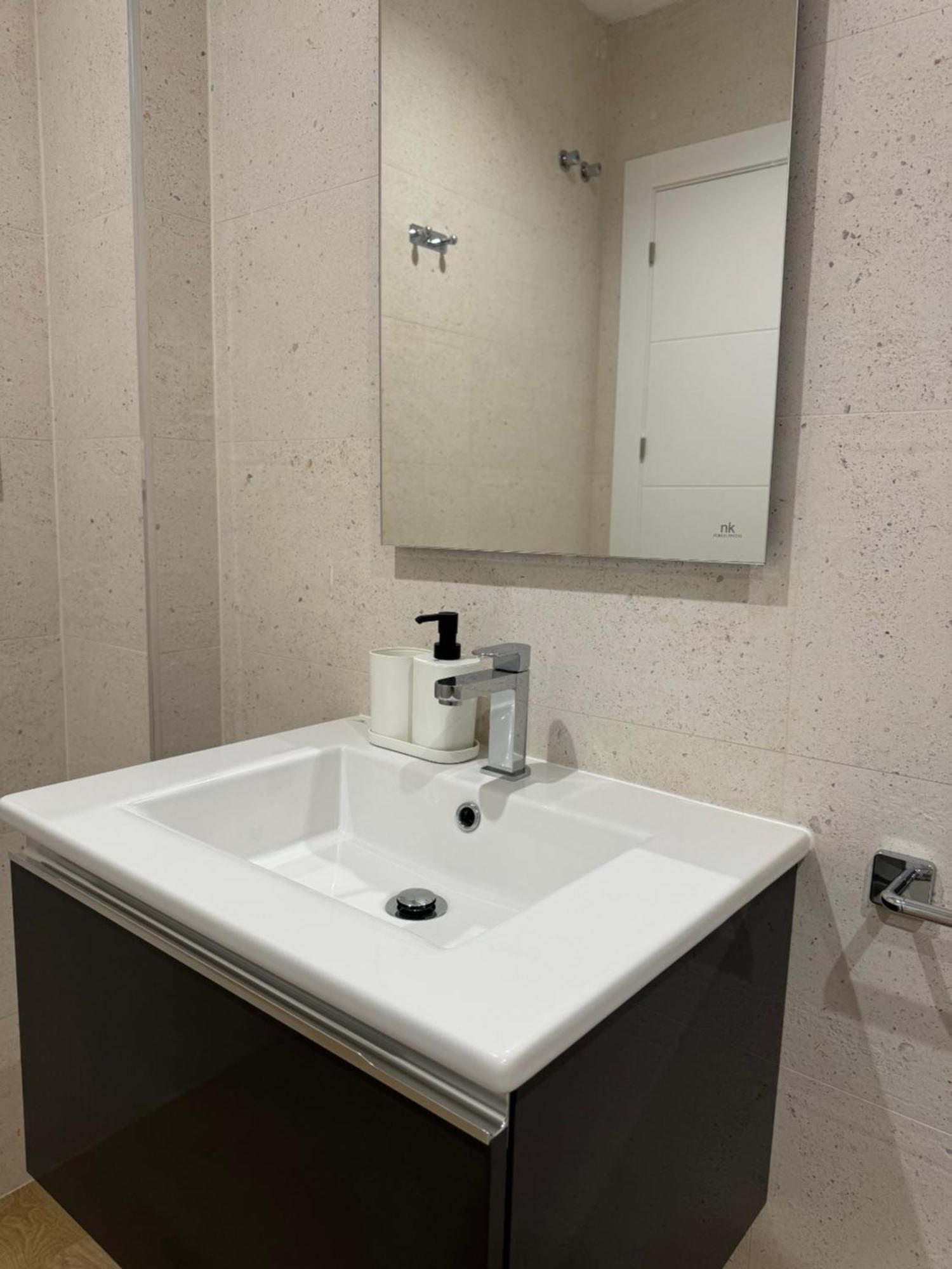 Alderete Suites Malaga Bagian luar foto