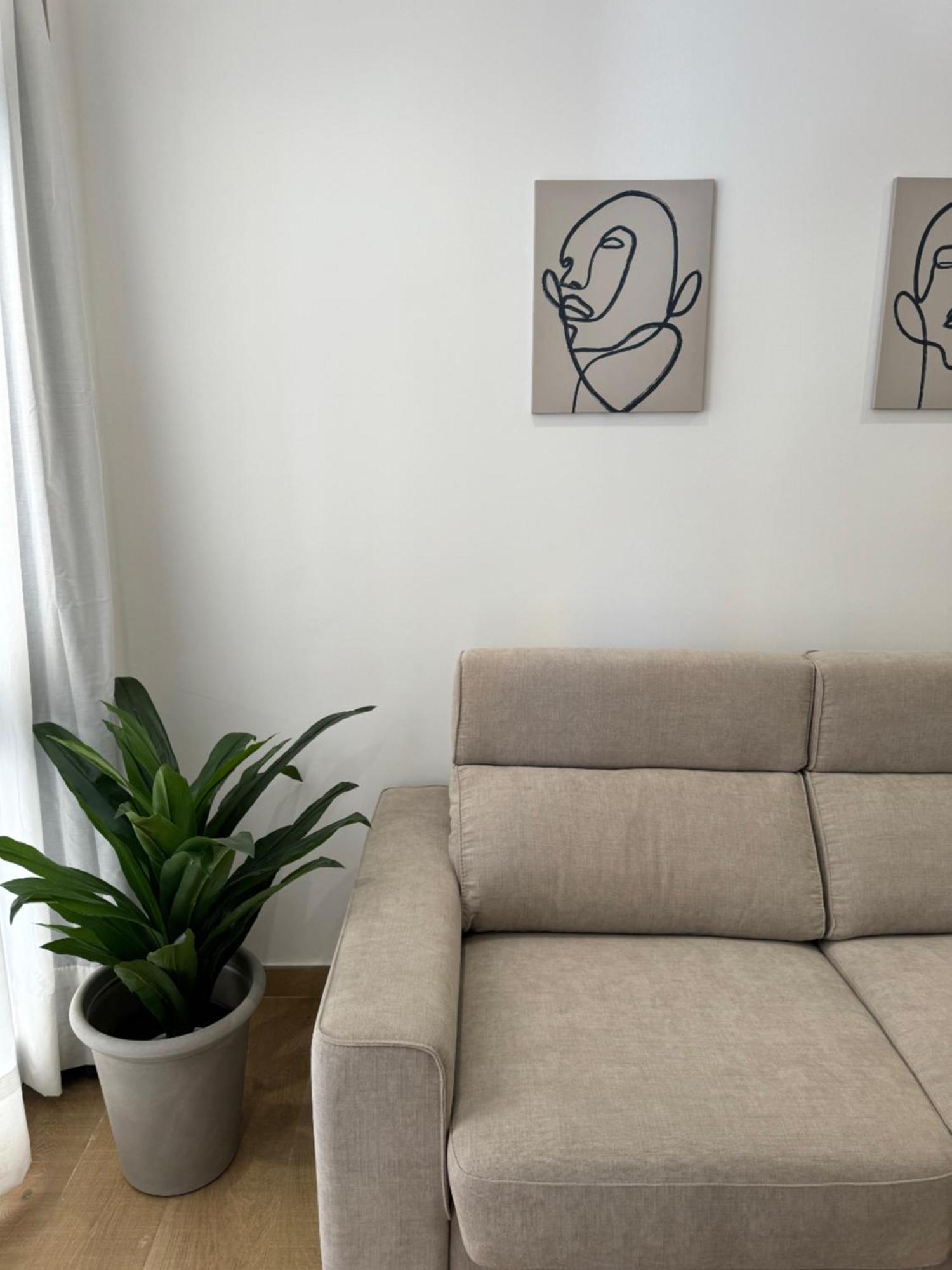 Alderete Suites Malaga Bagian luar foto