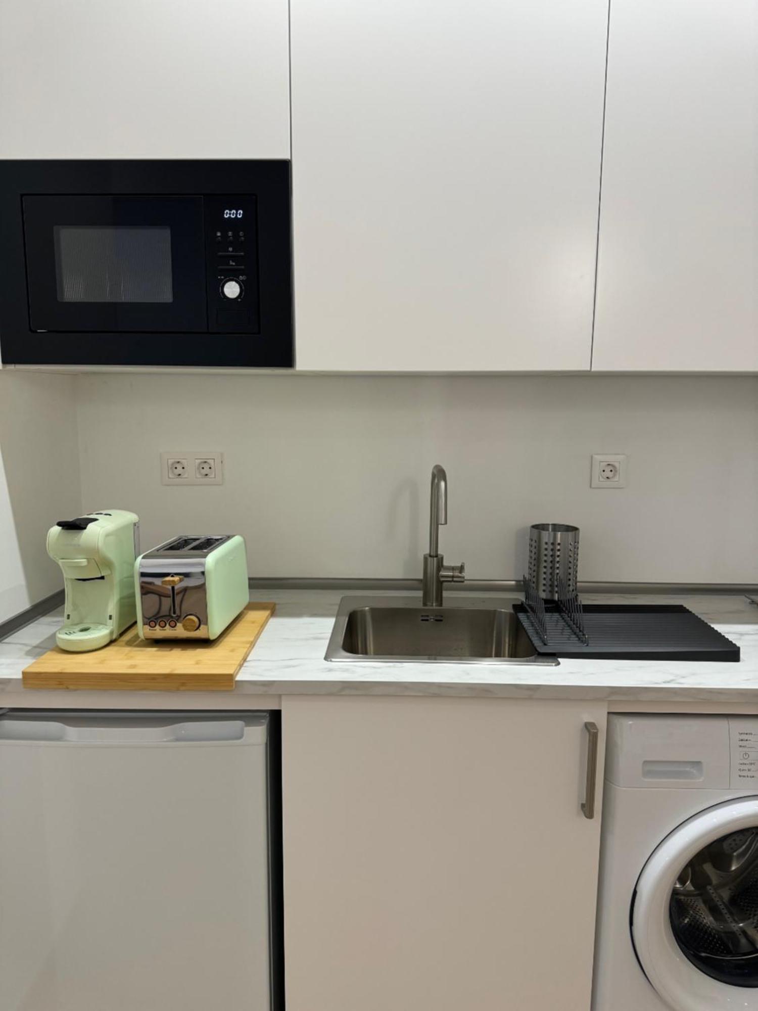 Alderete Suites Malaga Bagian luar foto