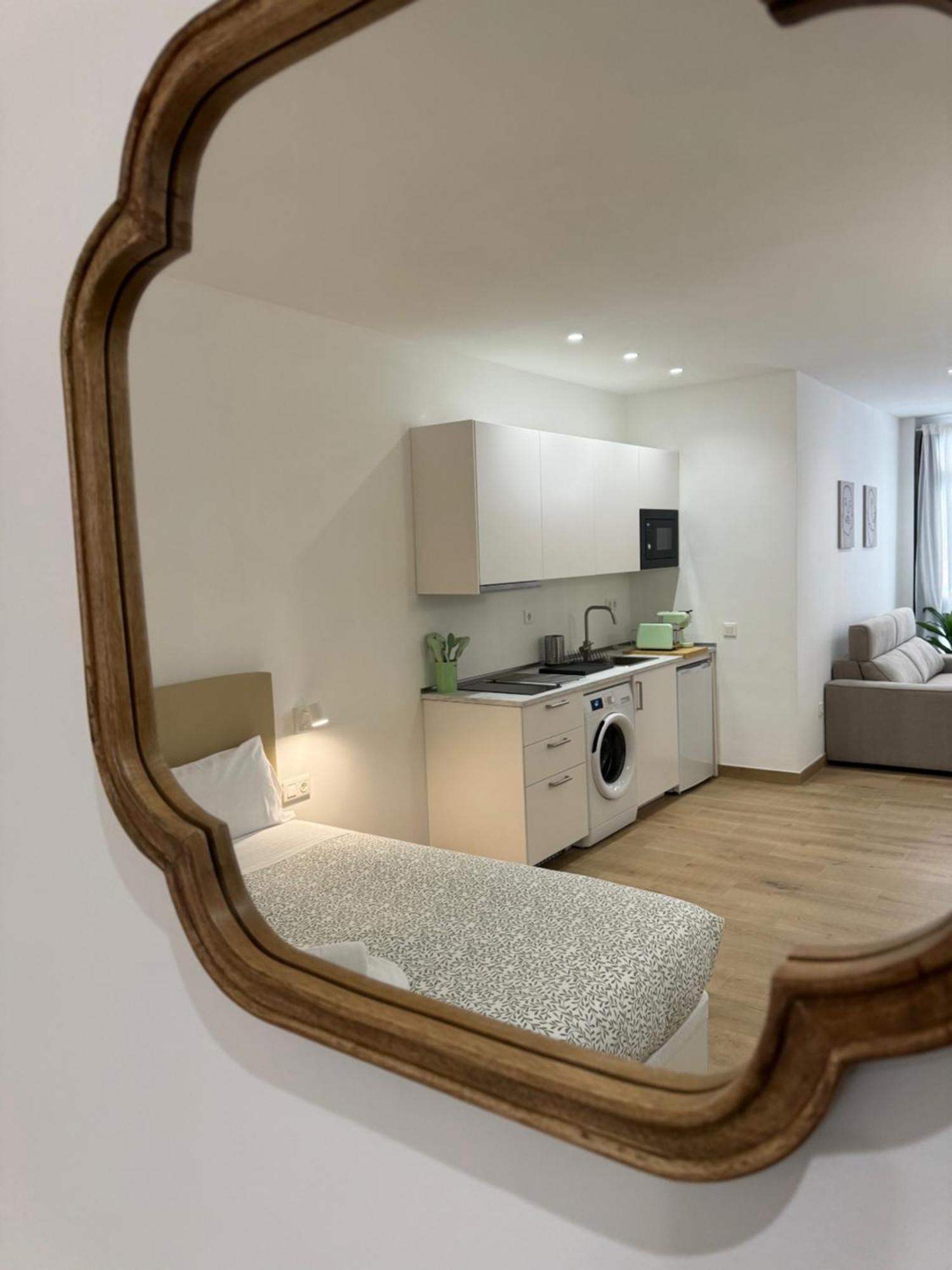Alderete Suites Malaga Bagian luar foto
