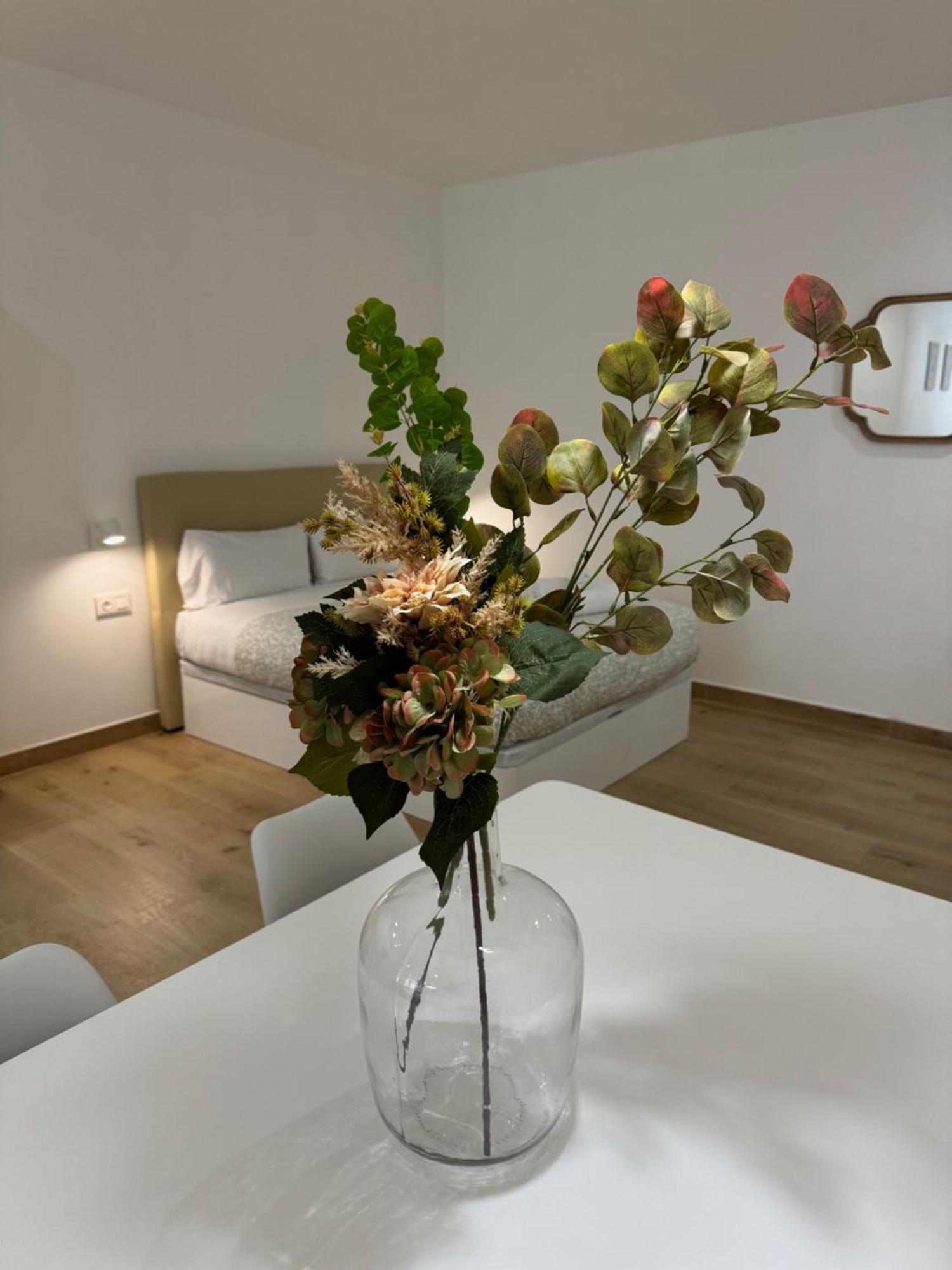 Alderete Suites Malaga Bagian luar foto