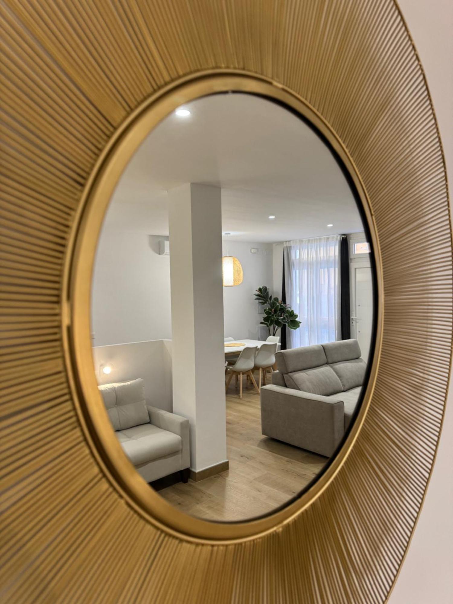 Alderete Suites Malaga Bagian luar foto