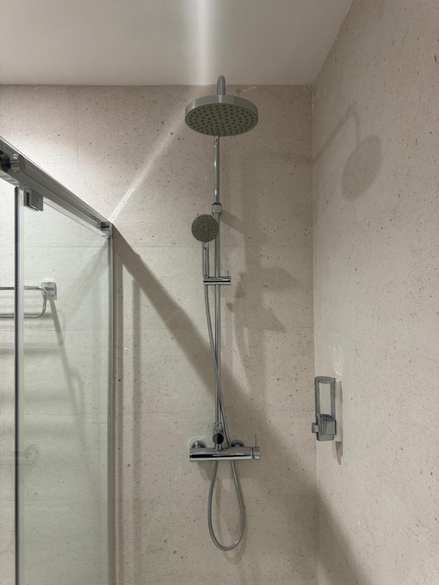 Alderete Suites Malaga Bagian luar foto