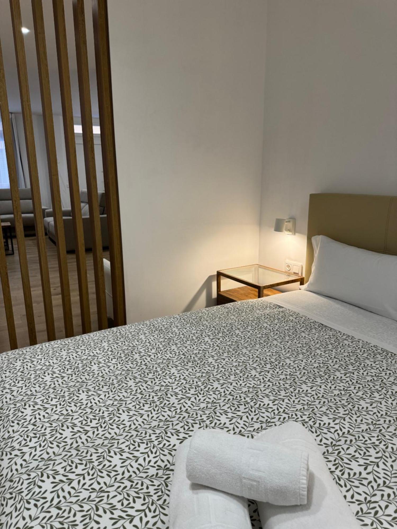 Alderete Suites Malaga Bagian luar foto